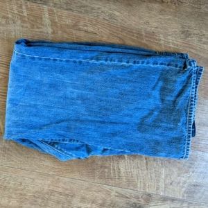 Urban pipeline jeans